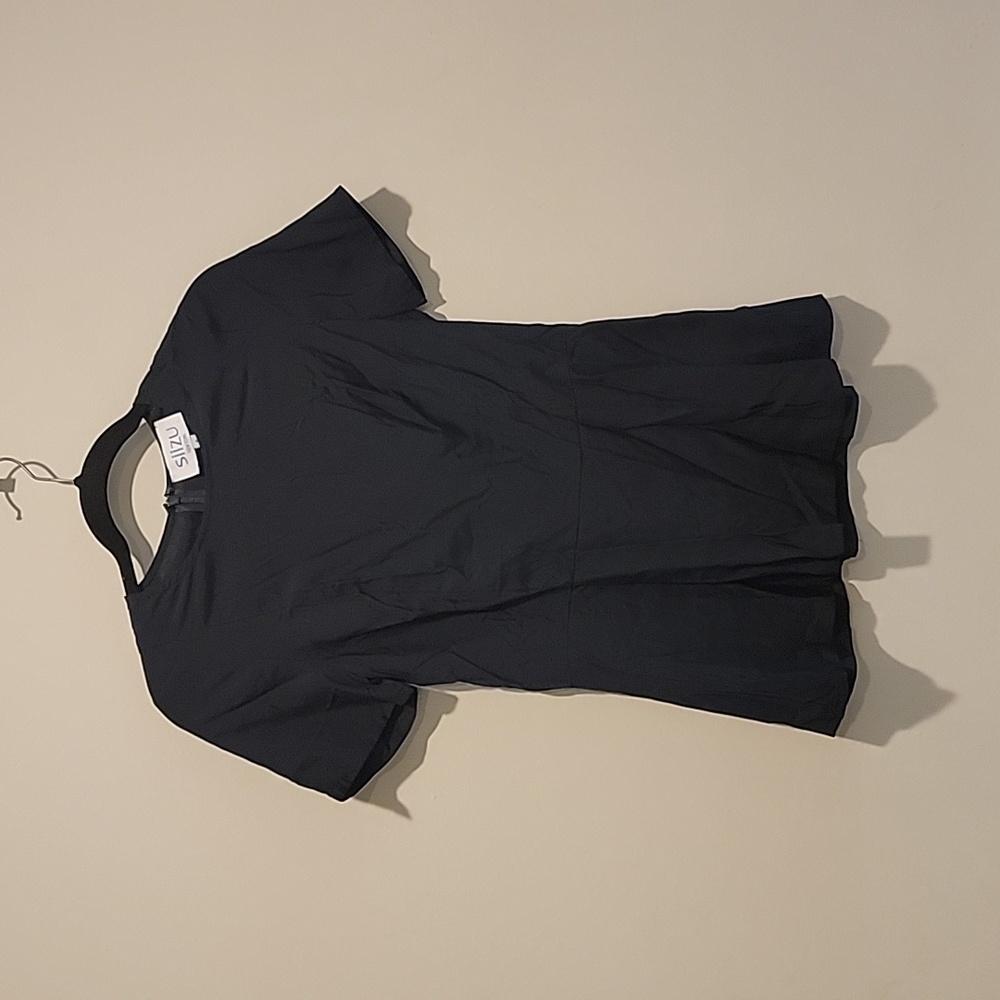 Siizu new york black shirt size s peplum blouse zip back short sleeve